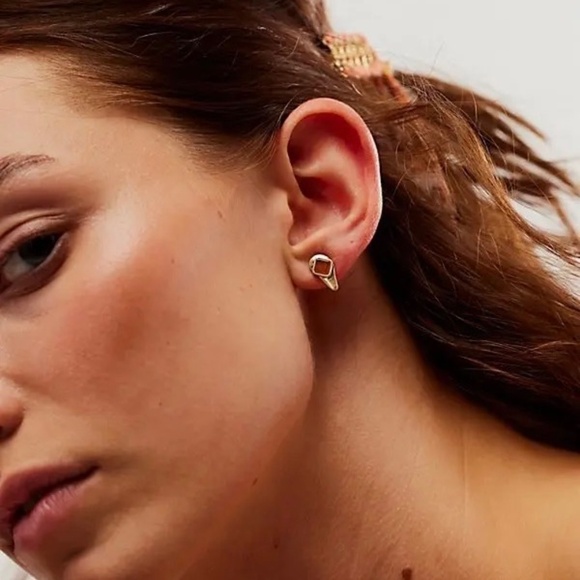 Work Of Art Stud Set | Free People - Picture 3 of 3